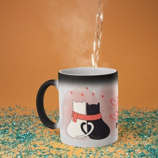 magična šolja na prvo mjau