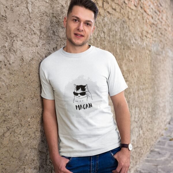 bela muška majica macan