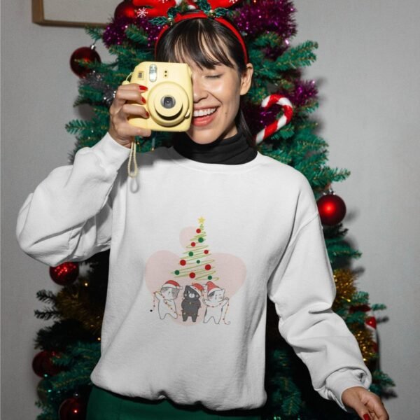 bela ženska dukserica tri mačke i jelka