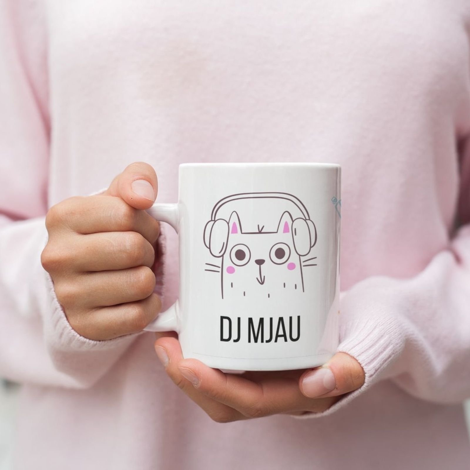 šolja dj mjau