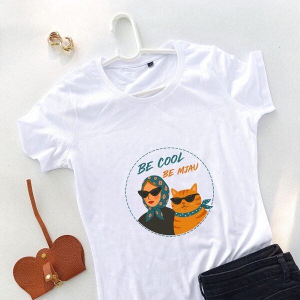 bela ženska majica be cool be mjau