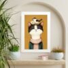 Moderni mačji poster sa pticom – art print za police i niše – Mačketinashop
