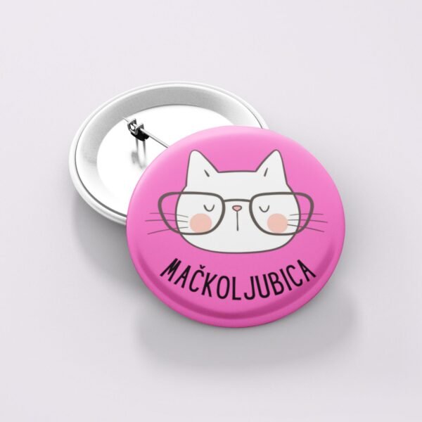 Bedž Mačkoljubica – Savršen poklon za sve mačkoljubice